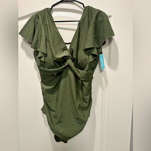 Aqua Eve one piece bathing suit with tummy control and ruffle sleeves size 18W